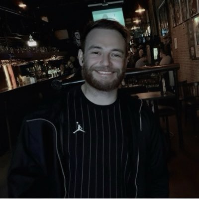 simao_carvalho's profile picture. “Ah mas ele era um lixo. Mas era meu, era o meu lixo.”