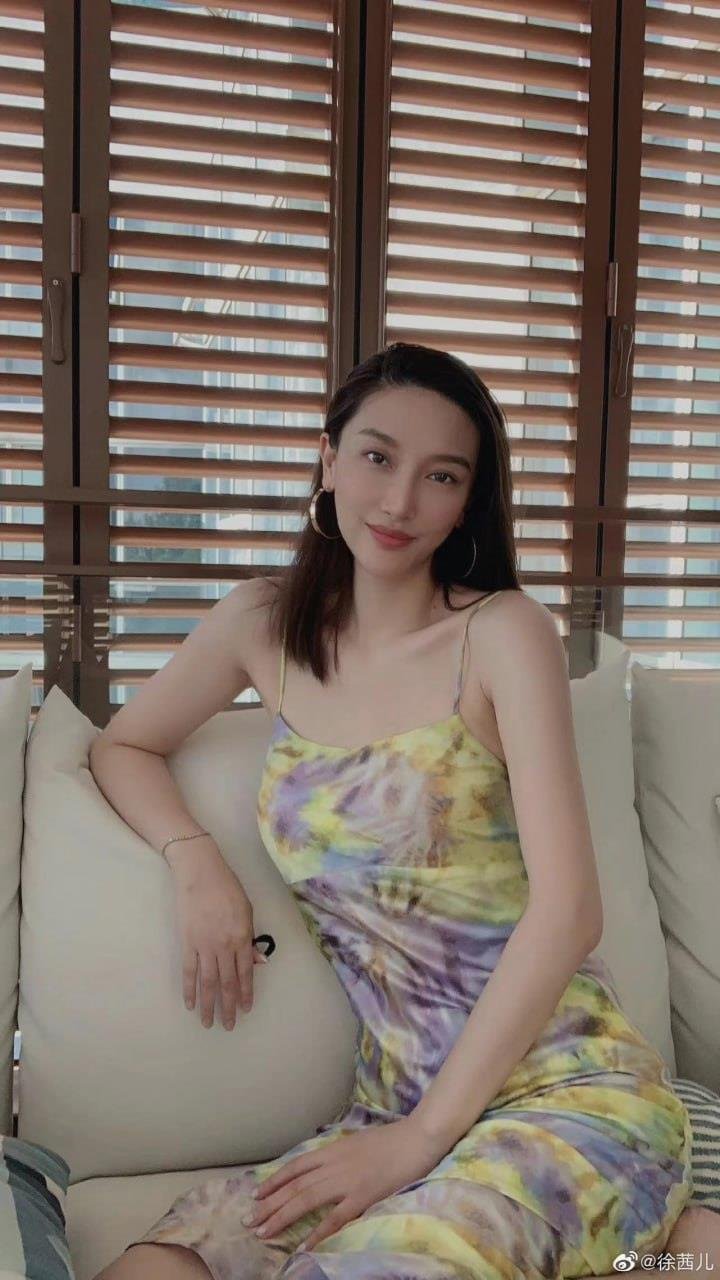 plimmerobe17209's profile picture. 