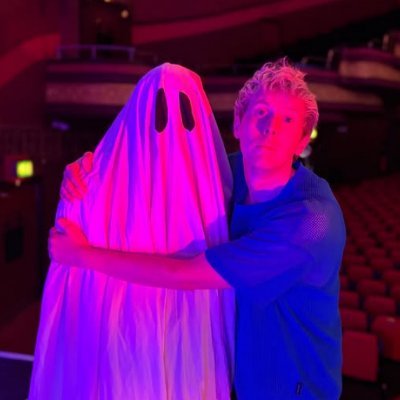 splodecora's profile picture. old account @corasplode