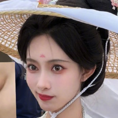 Ayoxx's profile picture. EXO Sehun , MengZiYi 🤍