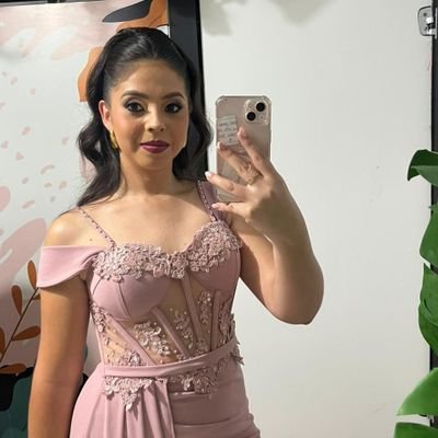 FatimaNoguera6's profile picture. Colonias Unidas 📍
DELICIAS FANNOLI 💖
Isaías 41:10💖