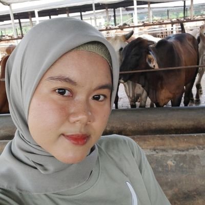 kilanaaaw's profile picture. ugm'17 || 99 || 158/55 || animal nutritionist/QA cattle feedlot