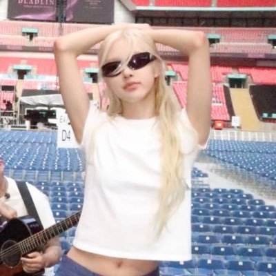 sunsetnyouuu's profile picture. 