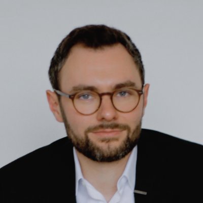 dagorenouf's profile picture. Bootstrapped startups for 7 years. Now selling SOC2 compliance for @compai.
