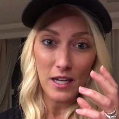 Evankate3891's profile picture. 