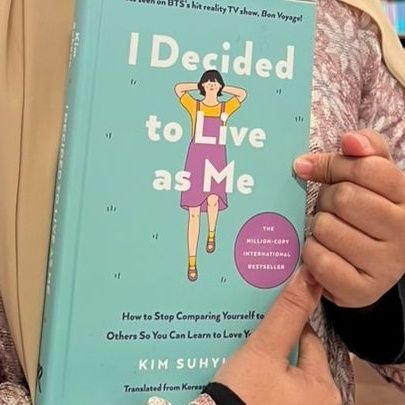 justsikin's profile picture. 