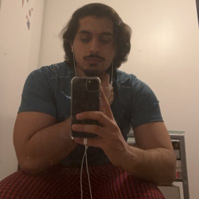 RobineRobb's profile picture. j’ai vécu 3 vies  https://t.co/gxpK4jlKI0