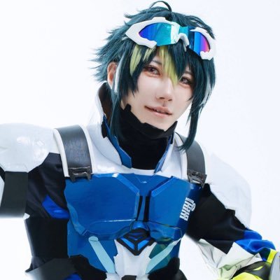 yukoff_777's profile picture. ゆうこ(旧HN/侑兎) .ᐟ cos｜成人済み｜152cm ｜女装男装ジャンル混在｜重加工next→12/21 赤ブー