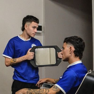 UriIvan33's profile picture. 