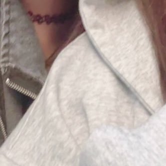 DgdbVLkXEB27588's profile picture. 🖤2025.1014🖤