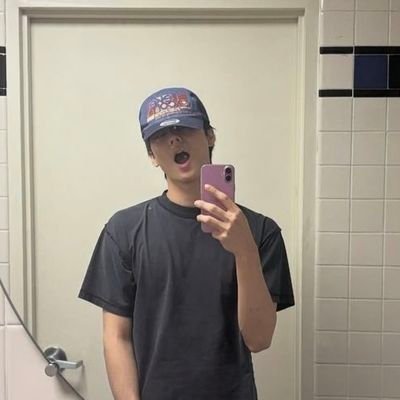 notonlyren's profile picture. 🏎️