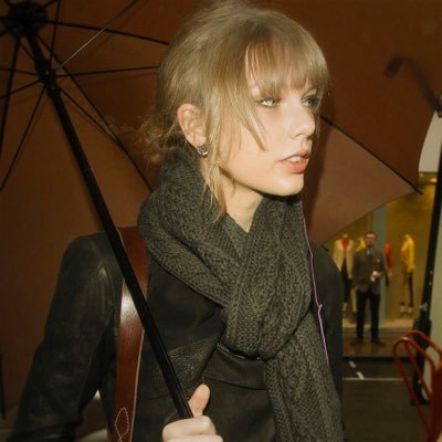 seyseyszy's profile picture. https://t.co/TLhEkyKhz9 : my heart carries barda around | bnk ships