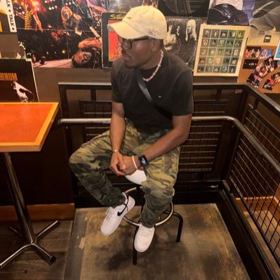 Game_2r's profile picture. 📜 Philosophy | 💹 Economics | 🔢 Mathematics | 📚 War History | ⛵ Adventurer