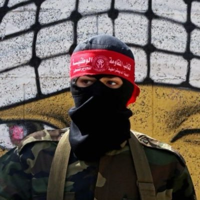 urshamsy's profile picture. دَعْ عَيْنِي تَتَكَلَّمْ