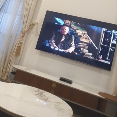 Love24meg's profile picture. Experience is the best teacher.