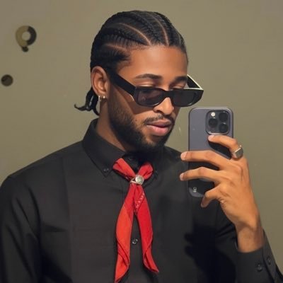 Theoofficial_'s profile picture. 只是上帝 ❤️ 爱 @heisrema ❤️🦇 HALA MADRID!