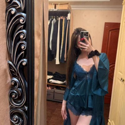 Avery23145's profile picture. As a divorced single mom, life may not have been as smooth as before, but the days ahead still require moving forward with courage. Every step is a new beginnin