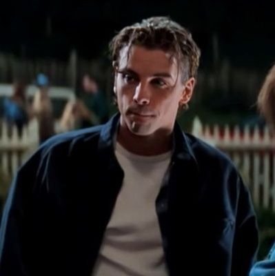 rowansshark's profile picture. “Nobody said you did.” 🩸ᯓ
︴ask to speak on richard cameron  | house s5 

m/w my sweet @lizziesspine ꨄ 

📞 multifandom!!!