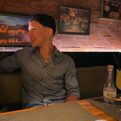 thiagooxf's profile picture. (des)interessante ?