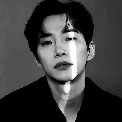 Junhto's profile picture. 𝖥𝗅𝗎𝖾𝗇𝗍 𝗂𝗇 𝗍𝗁𝖾 𝗅𝖺𝗇𝗀𝗎𝖺𝗀𝖾 𝗈𝖿 𝗏𝖾𝗋𝗌𝖺𝗍𝗂𝗅𝗂𝗍𝗒, 이준호.