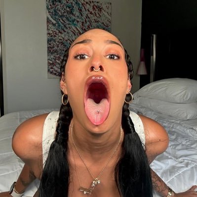 Deabn170729's profile picture. your favorite not so innocent trans girl🥵🥵 Dms open strictly for enquiry on meets,sexting and facetime shows till you nut https://t.co/gAP82OIDHj🥵🥵🤭