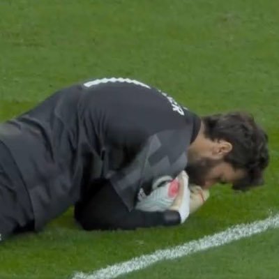 PloysoneL's profile picture. 