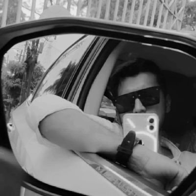 iamnotanuj's profile picture. i tweet for myself