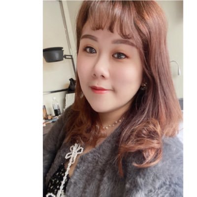 LinJhin's profile picture. SUPER JUNIOR/ELF/フラワーアレンジメントの先生/私は仕事で月に一度東京に来ます/人生の断片を共有する/時々爆発する/100日間の脂肪燃焼プランに挑戦