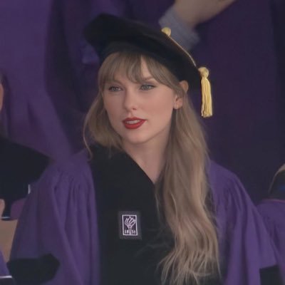 leviostar's profile picture. don't feel bad. i'm usually about to die.