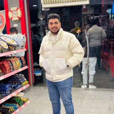 omarmohamed125's profile picture. 