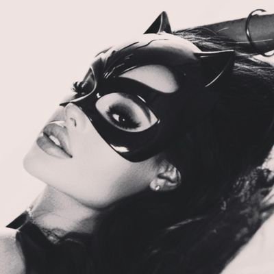 @carolshade