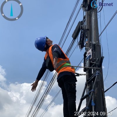 ungreedable's profile picture. Suka damai