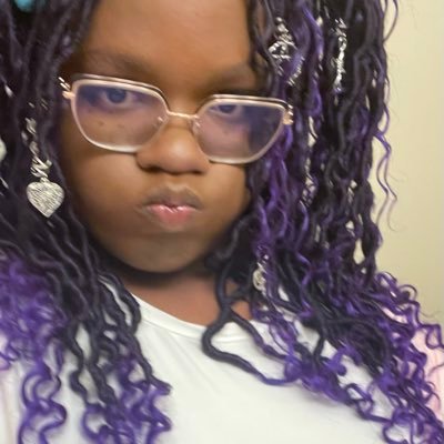 GardensWithered's profile picture. just a trans girl on her road to HRT🏳️‍⚧️ I love art and outfits.