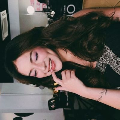 heraharriette's profile picture. in transit — FAITHing! • 
mikbrent escapes