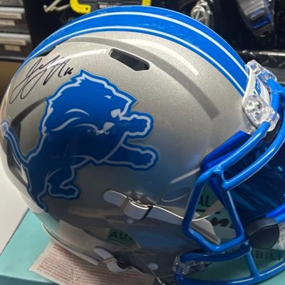 DerouinBrett's profile picture. 