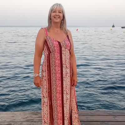 Juliedepledge1's profile picture. Proud mum of 2...animal lover...love sun..sea and wine 😘
Yorkshire is my home...  !🇬🇧 PLEASE NO DM'S