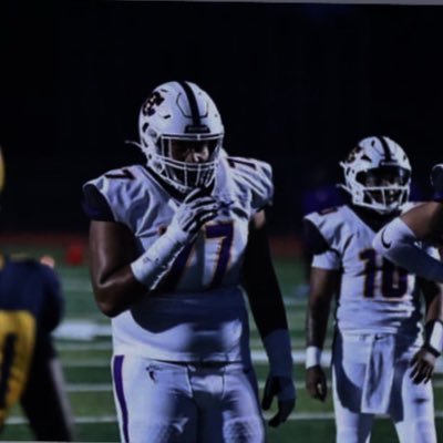 ElijahDodson77's profile picture. 6’4 300 / OL-DL / Hickman high school/ MO📍/ Class of ‘27 / 573-881-7545 / contactdodson@yahoo.com