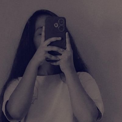 tarikaaa33's profile picture. Enthusiastic about things I lovee!❤💃

|   18🪐  |OT7💜|
DieHard fan of @hardikpandya7💙|MI🫶|