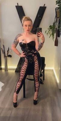 goddess_banet's profile picture. 