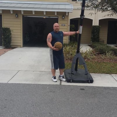 williamlloyd100's profile picture. 