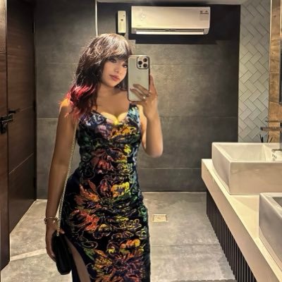 chizzlechips's profile picture. just chill