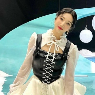 loopyluvvii_'s profile picture. 