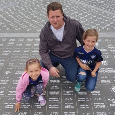 WORLD_IPTV_PROX's profile picture. Heat moment when someone says Messi is better than goat 🐐 Ronaldo always 🇵🇹