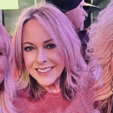 LoriPowers55033's profile picture. Your light won’t always be welcomed ~ but it will always be felt.✨                #Awake  #Noticing  #EndTaxSlavery Pro: Less Government & More Accountability