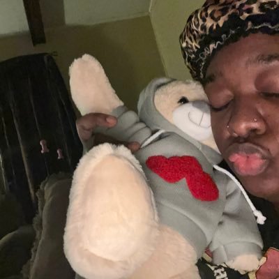 munchiiee__'s profile picture. EMCC Alumna 🦁 Southern Mississippi Alumna💛🖤