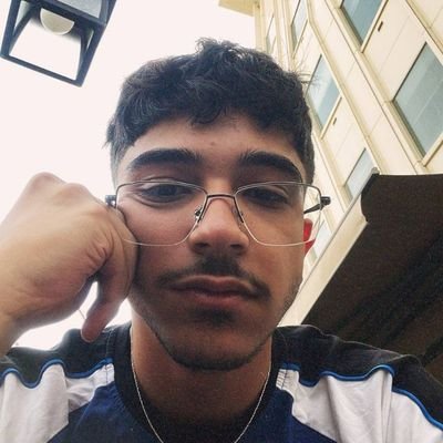 aryan_rawr's profile picture. 