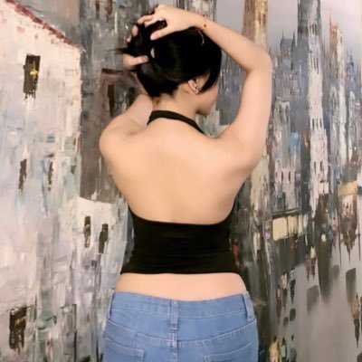 bubleesaa's profile picture. Privat content and Vcs Dm only serve serious buyers 📩