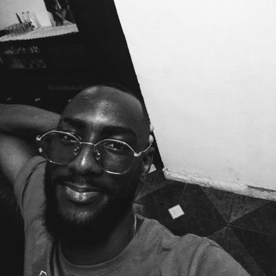 Max_audry's profile picture. 🖼🖌 de l'art je trouve un sens au laid// flexitarien//76ers 🏀//PSG // mode&mode //✝️// slow motion// très discret