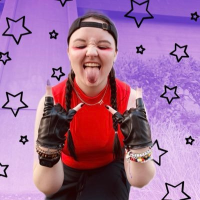 acousticsetluke's profile picture. • #5SOS fan account • spread that joy • 💜📞⭐️🎟️🪩 • ✩ she/her/25 ✩ don’t compare; just feel ✩ sahlo folina ✩