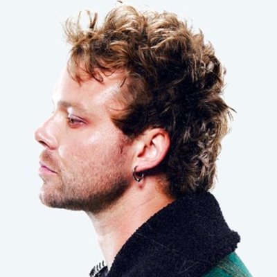 urtelephonebusy's profile picture. #1 moving along stan